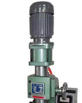 廠家一般生產(chǎn)哪幾種規(guī)格型號(hào)的鉚接機(jī)？哪種好？