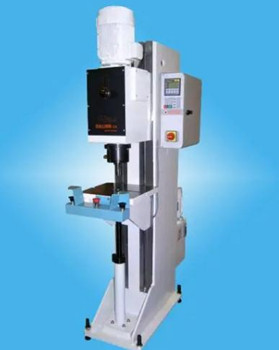 什么類型的鉚接機適合高強度鉚釘？