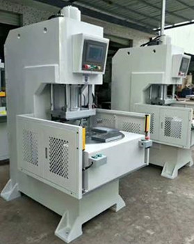 怎么選到合適的伺服壓裝鉚接機(jī)？需求需明確！