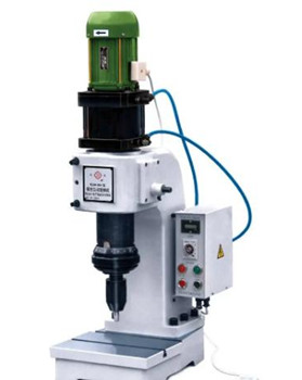 如何選擇滿意的液壓鉚接機(jī)廠家？